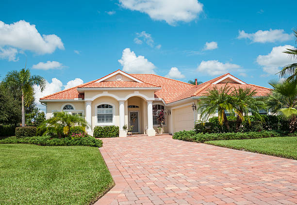 Best Commercial Driveway Pavers  in Pleasanton, TX